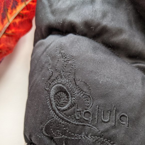 Black Talula (Aritzia) Duck Down Puffy Vest, size XS - Picture 2 of 4